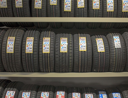 29.5R29 PROLHD on CAT R2900G at Australian Underground Mine